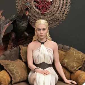 Daenerys Targaryen Statue